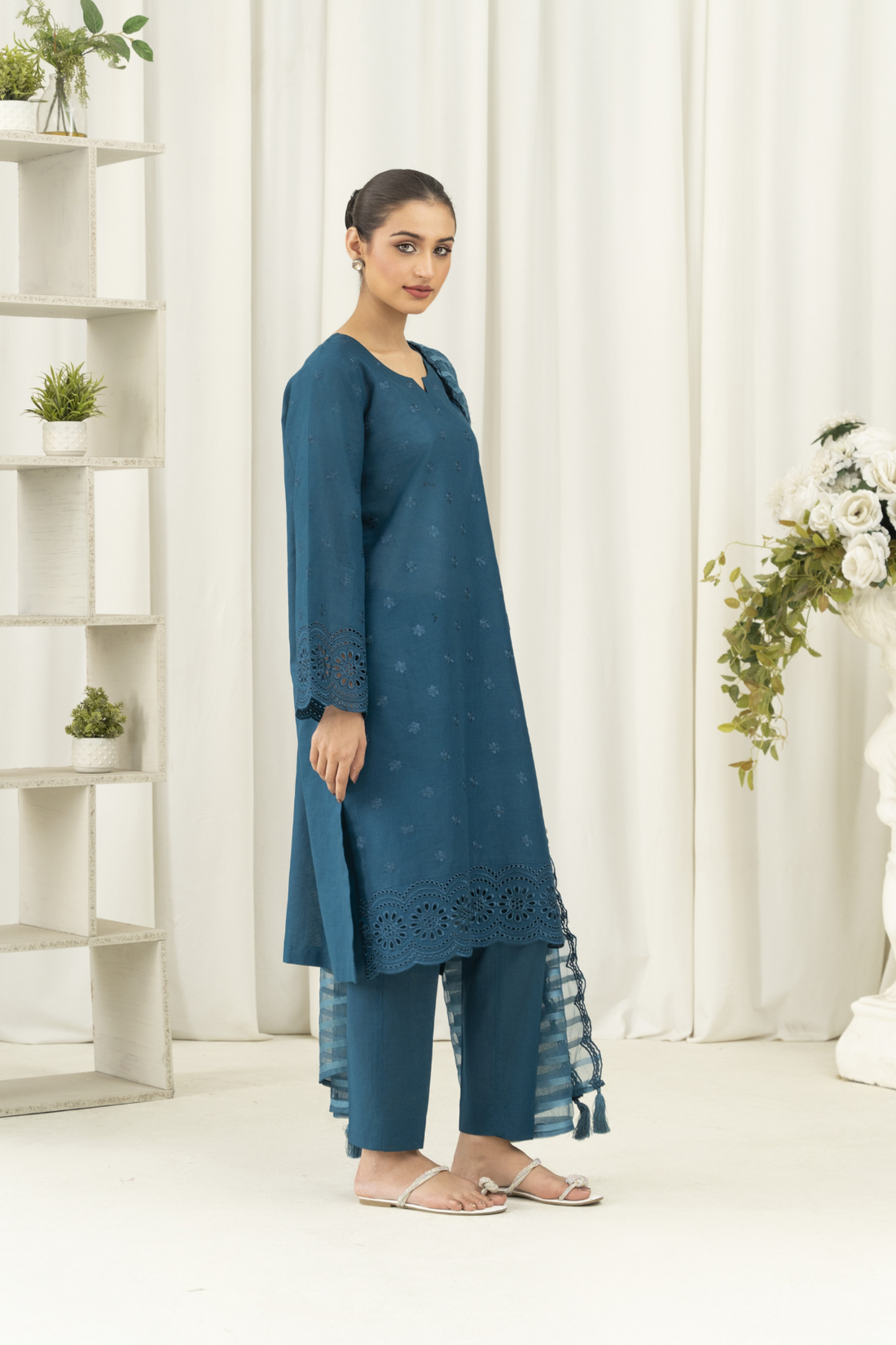 Either- 3Pc