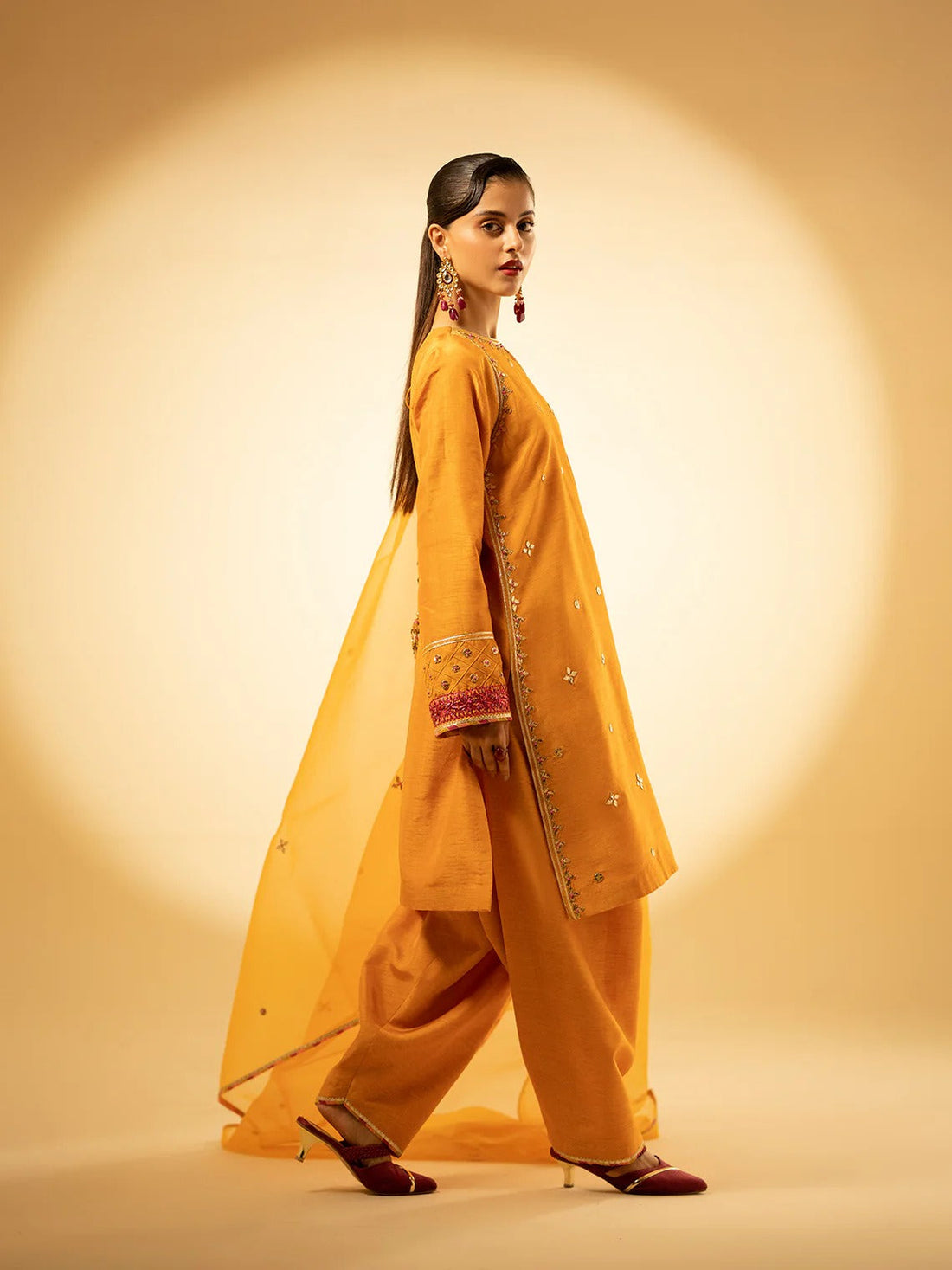 Luxe Amber